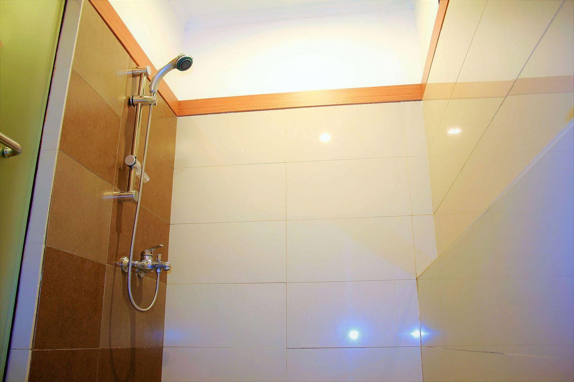 Zen Rooms Dumeling Bogor Luaran gambar