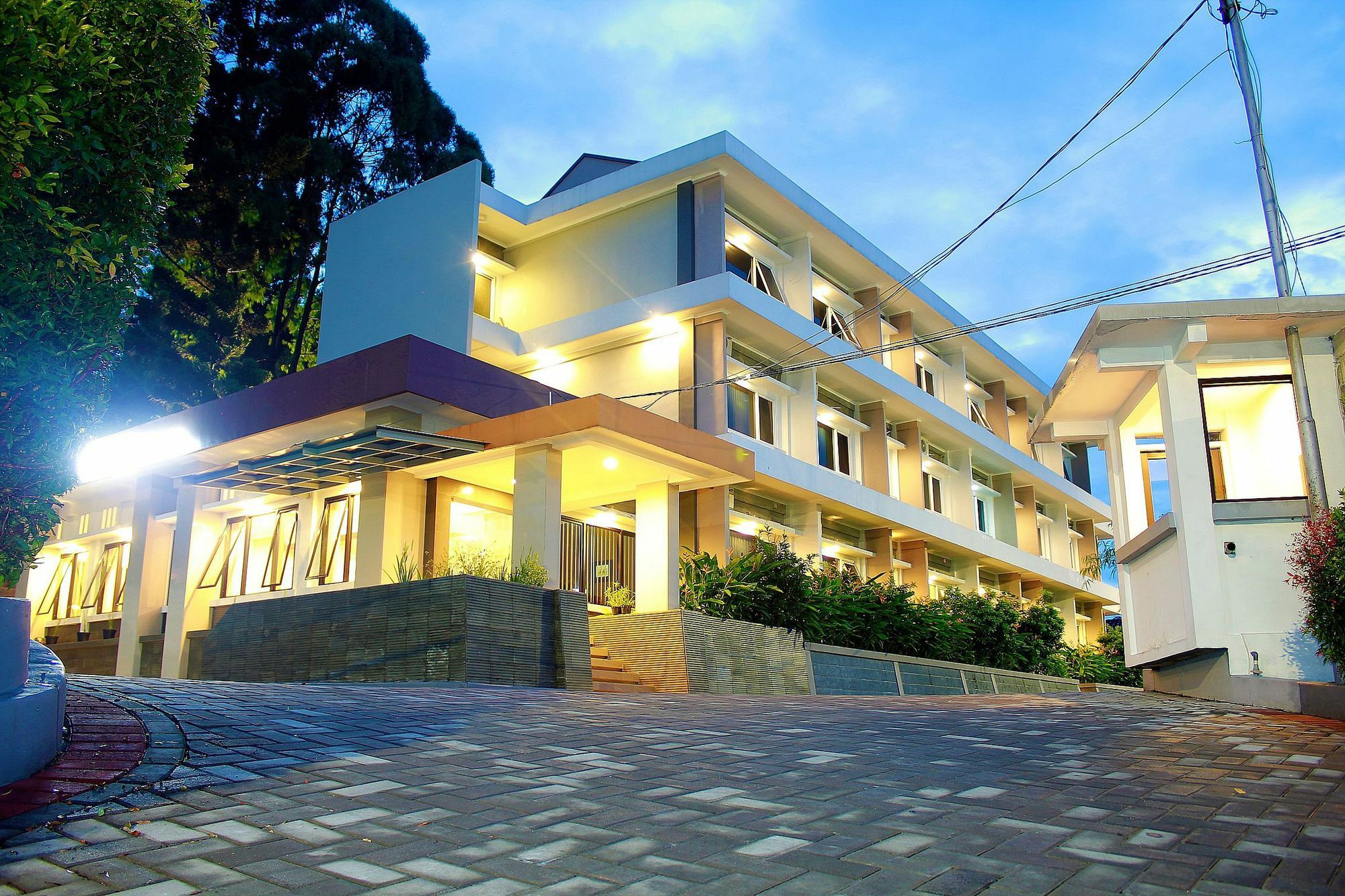 Zen Rooms Dumeling Bogor Luaran gambar