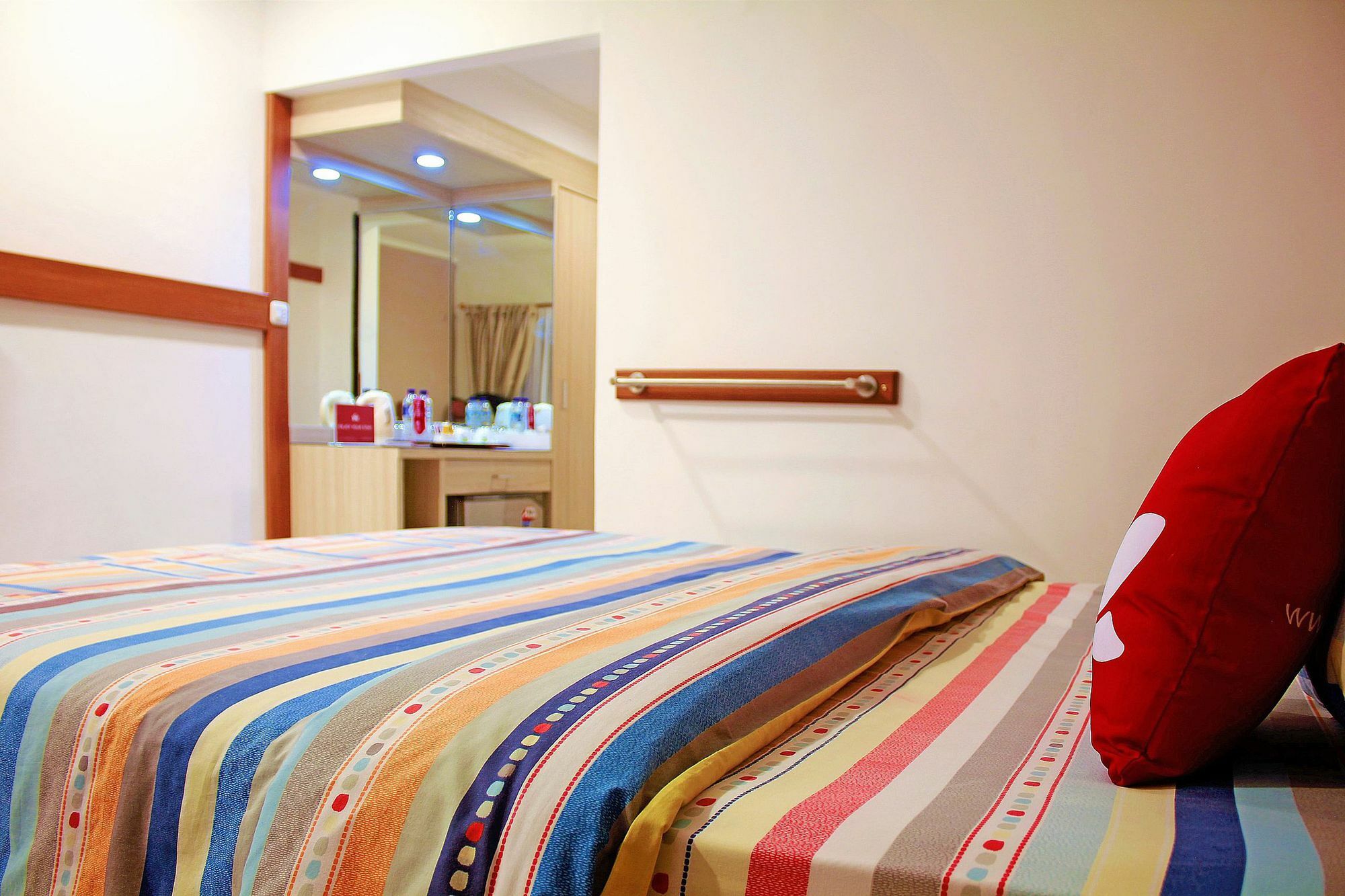 Zen Rooms Dumeling Bogor Luaran gambar